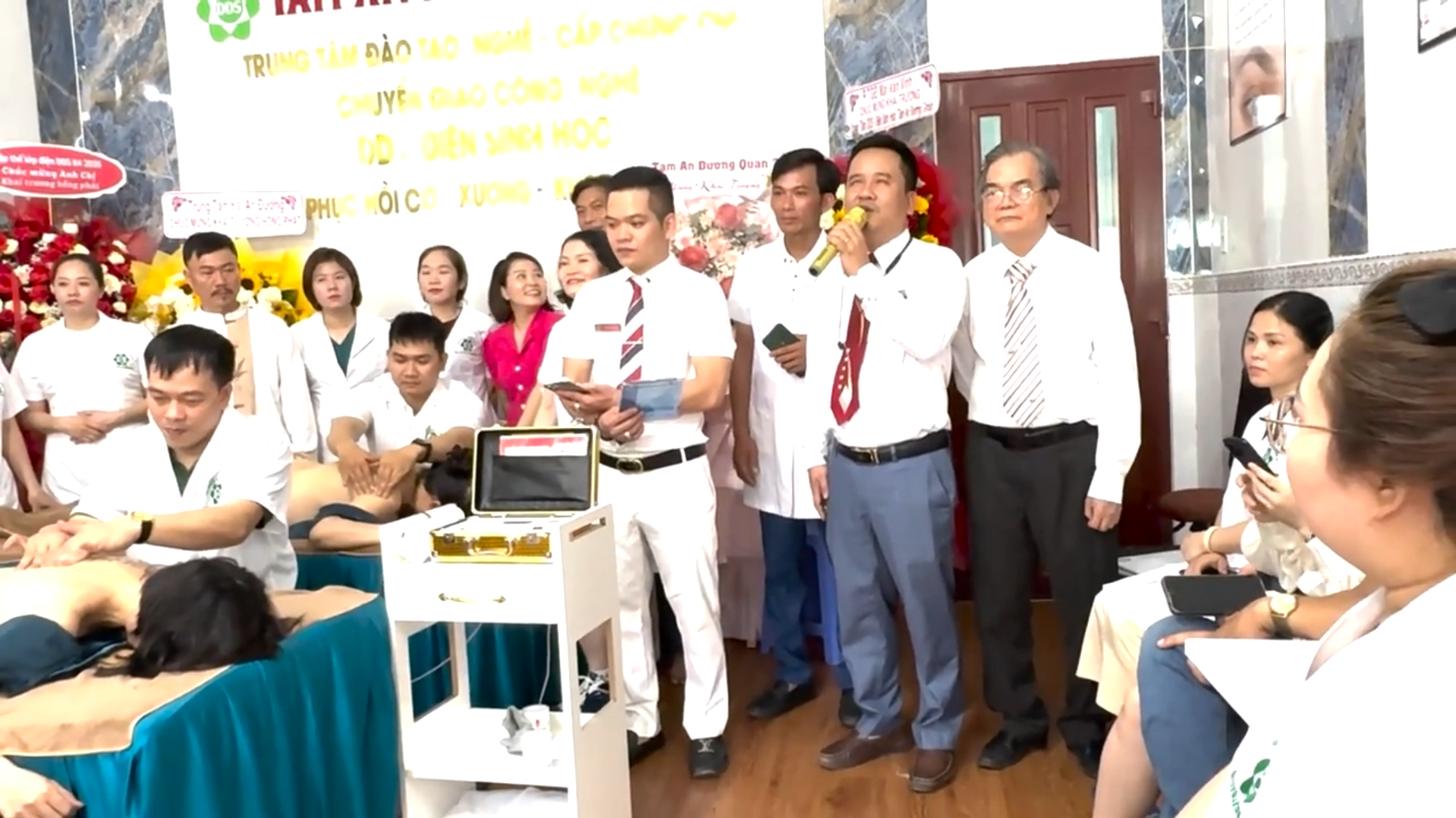 Khai trương Trung tâm điện sinh học DDS Tâm An Đường Group - chi nhánh A256 ở Thuận Giao, Hồ Chí Minh