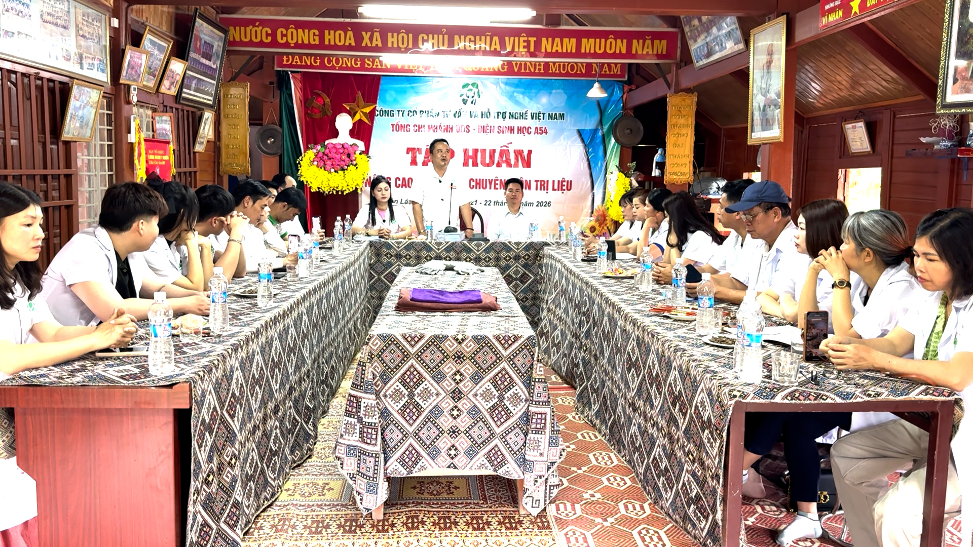 Du lịch Tập huấn nâng cao thành viên DDS - Điện sinh học Tổng chi nhánh A54 tại Mai Châu, Hòa Bình