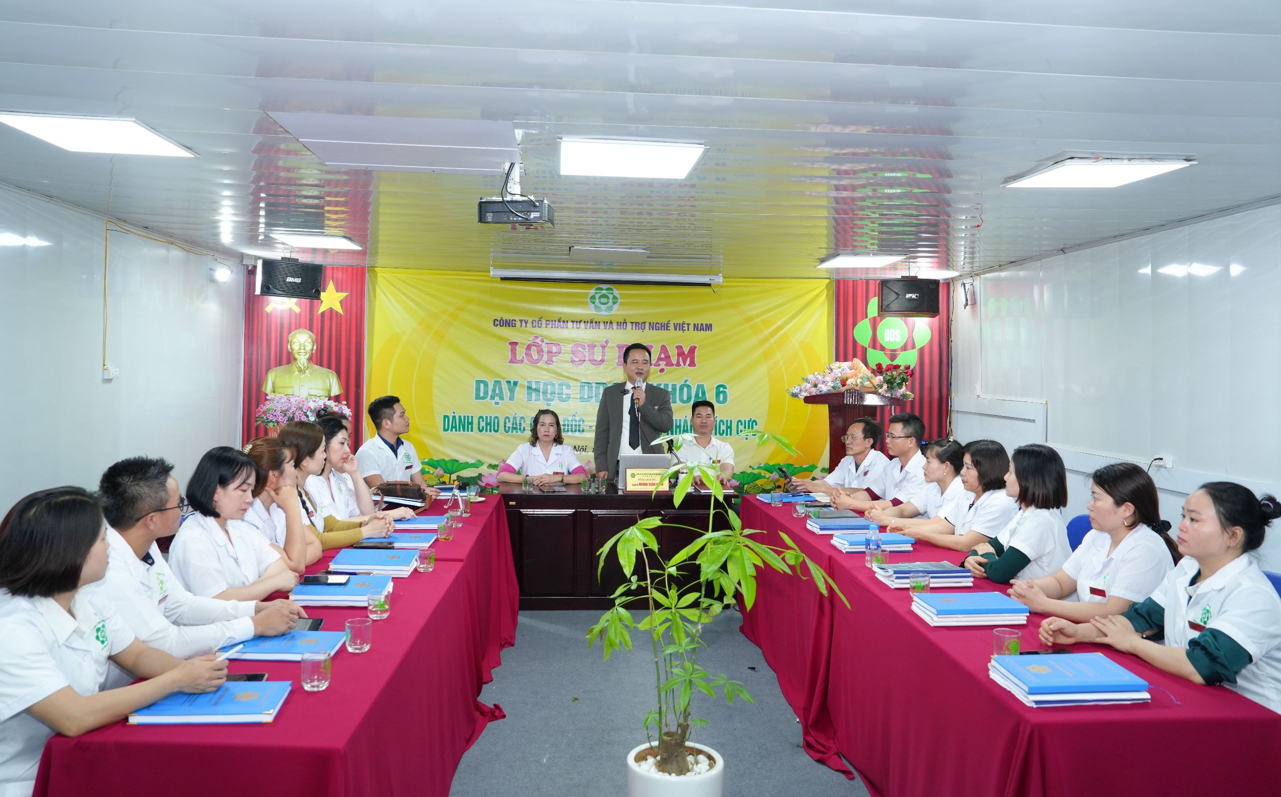 Khai giảng lớp sư phạm dạy học DDS khóa 6 năm 2024 tại thủ đô Hà Nội  